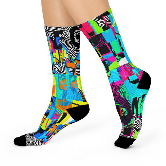 73% polyester, 18% nylon, 3% cotton, 6% spandex Cushioned Sockz