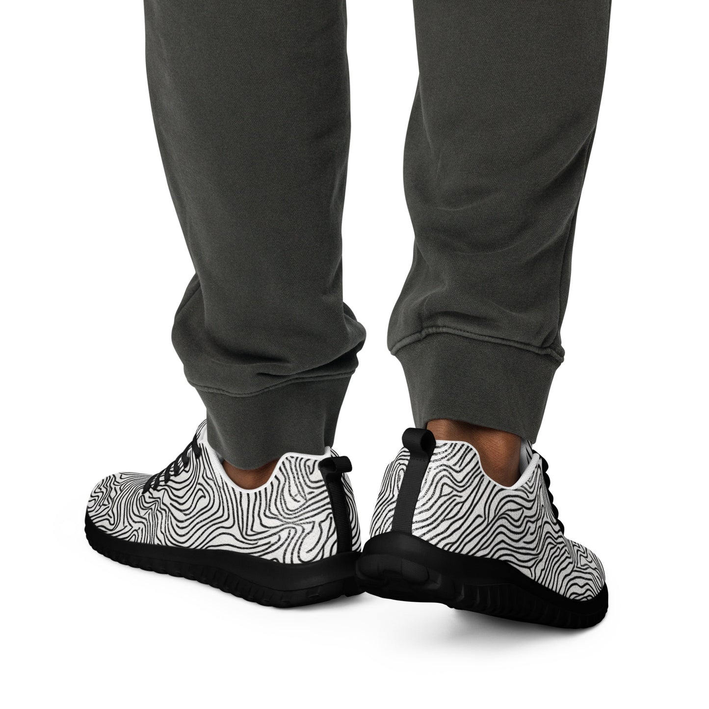 Men’s athletic shoez