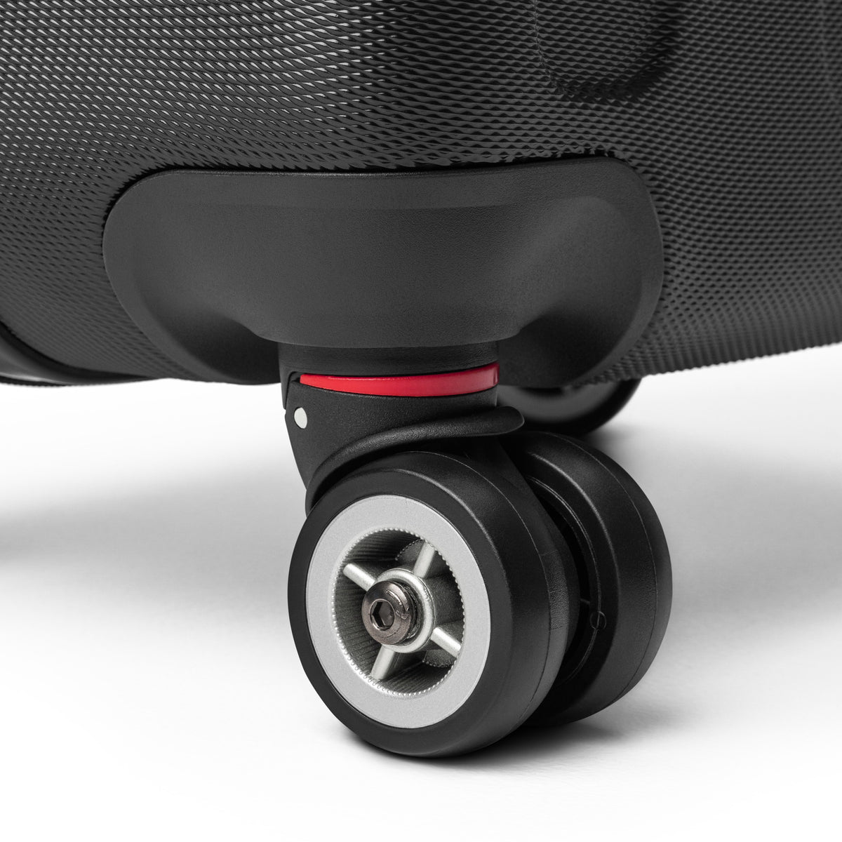 Hard-shell suitcase